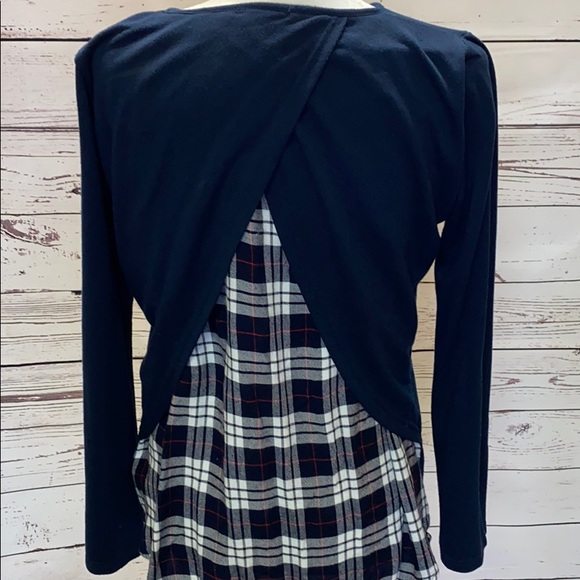 Navy blue v neck sweater w/flannel back - Picture 5 of 7